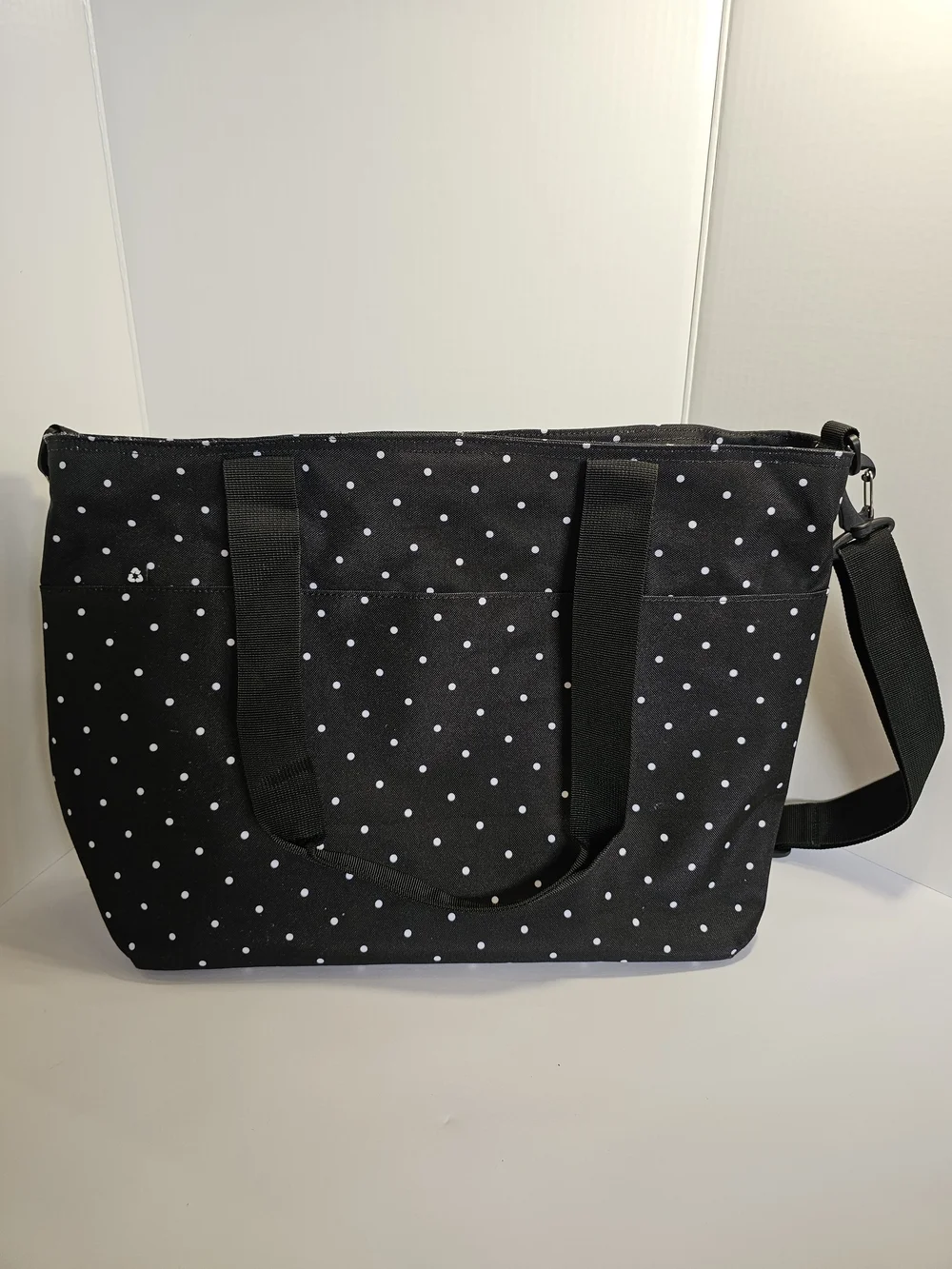 NWT Parkland Fairview Diaper Bag B/W Polka Dots With Matching Changer And Strap